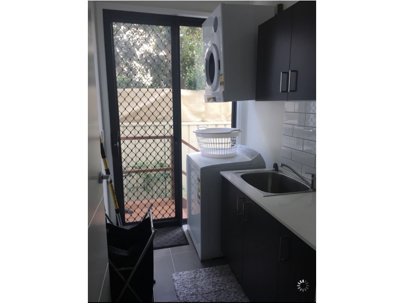 2/38 Milton Avenue, Paradise Point QLD 4216