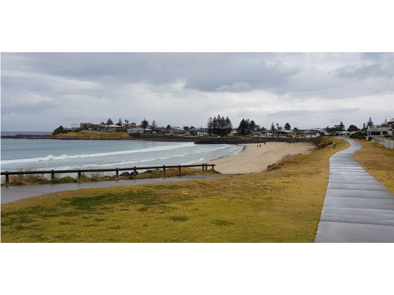 2/94 Little Lake Crescent, Warilla NSW 2528