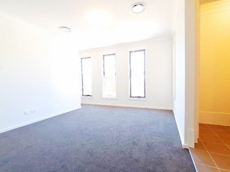 15 Moon Crescent, Schofields NSW 2762