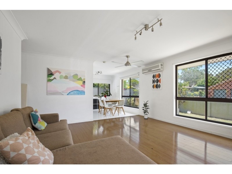 1/19 Wildwood Court, Bundall QLD 4217