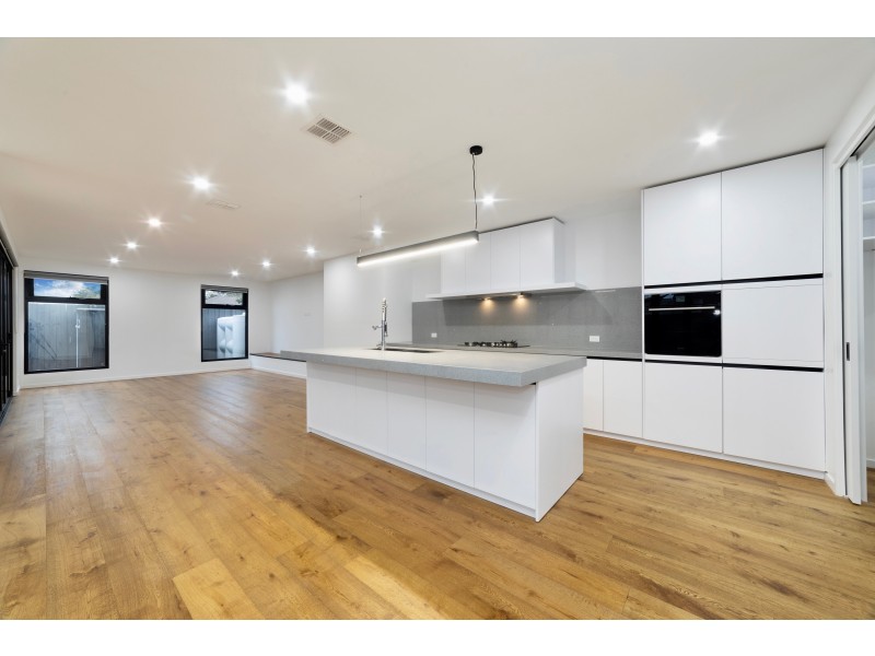 22B Charles Street, Cheltenham VIC 3192