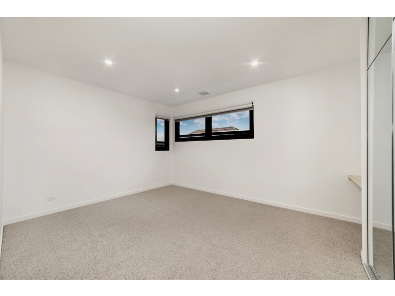 22B Charles Street, Cheltenham VIC 3192