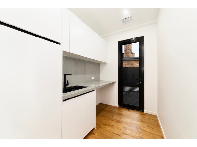 22B Charles Street, Cheltenham VIC 3192