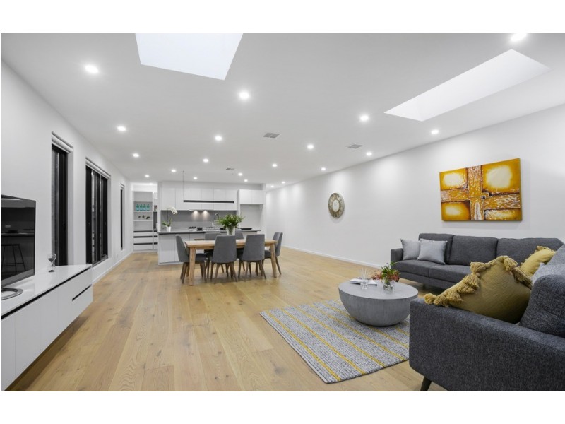 1B Haughton Street, Cheltenham VIC 3192