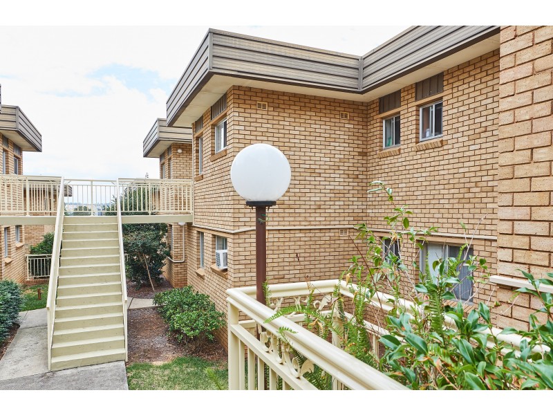 18/20-30 Condamine Street, Campbelltown NSW 2560