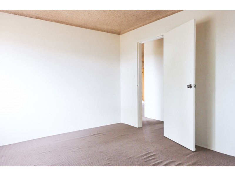 18/20-30 Condamine Street, Campbelltown NSW 2560