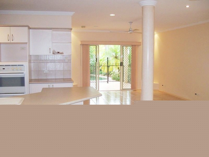 5 Daintree Close, Mount Sheridan QLD 4868