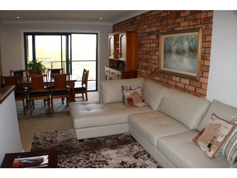 20 Elanora Road, Kiama Heights NSW 2533