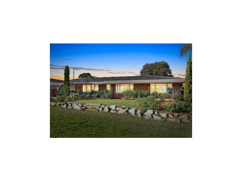 16 Katrine Way, Hamersley WA 6022