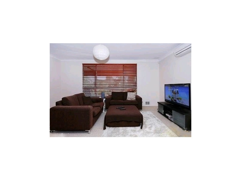 16 Katrine Way, Hamersley WA 6022