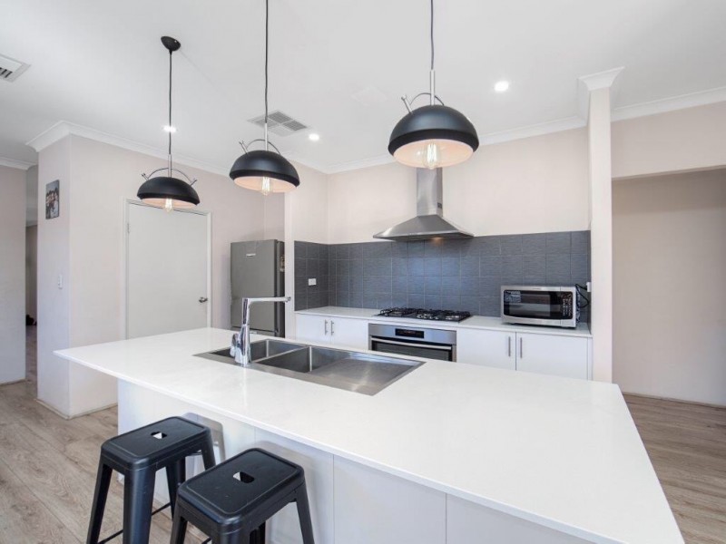 127 Dorothy Street, Gosnells WA 6110