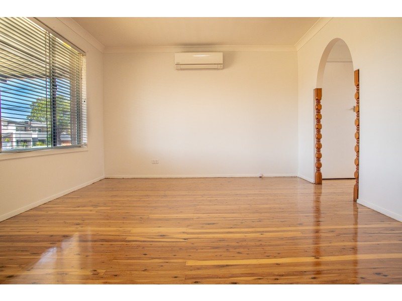 2 Yanco Street, Merrylands NSW 2160