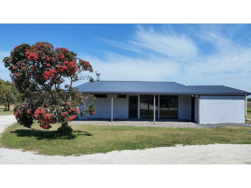 684 Palana Road, Whitemark TAS 7255