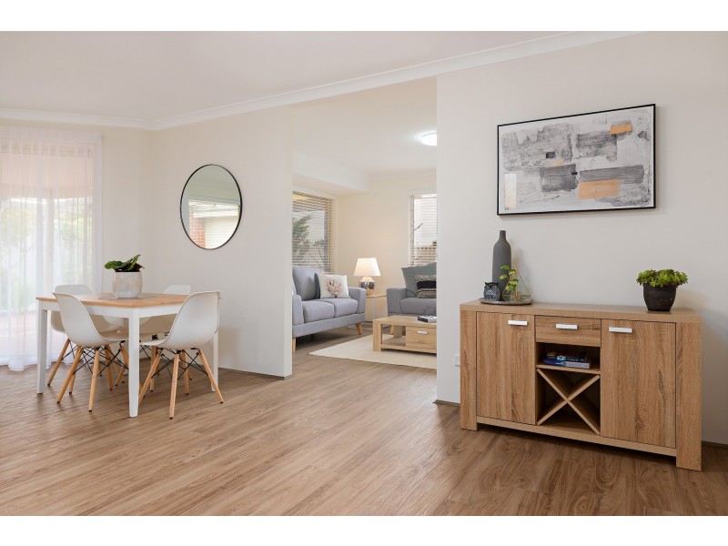 12 Dunster Way, Orelia WA 6167