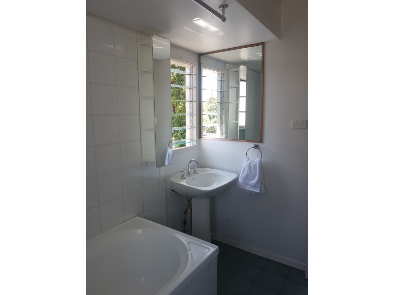 112 Allen Street, Hamilton QLD 4007