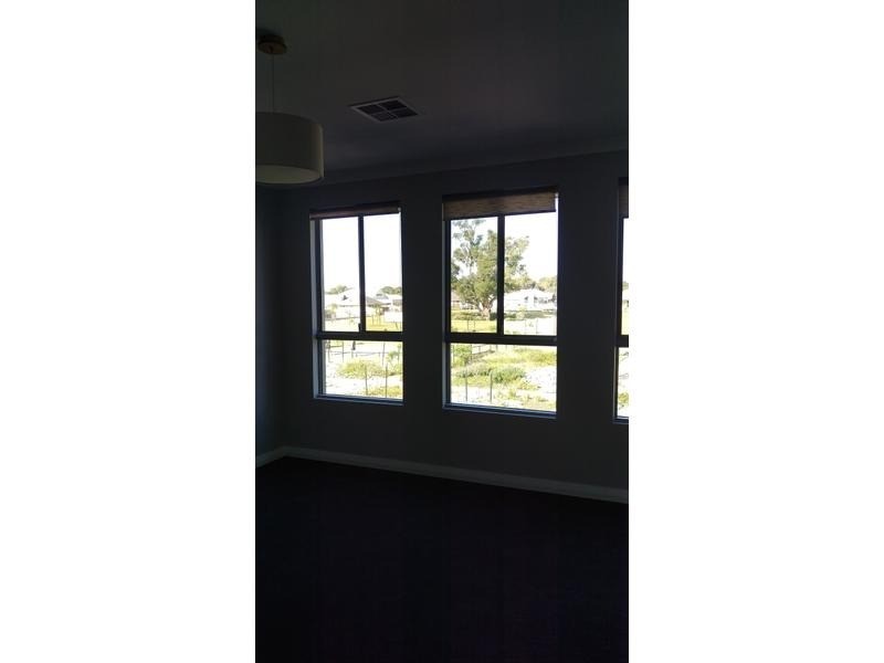 3 Spirit Entrance, South Guildford WA 6055