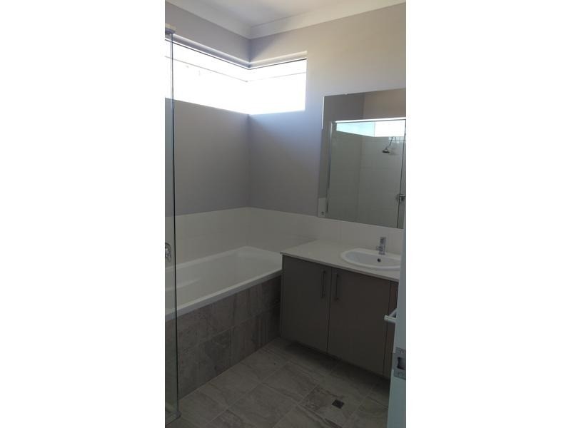 3 Spirit Entrance, South Guildford WA 6055