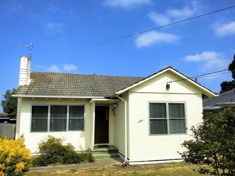 12 Bottlebrush Drive, Doveton VIC 3177