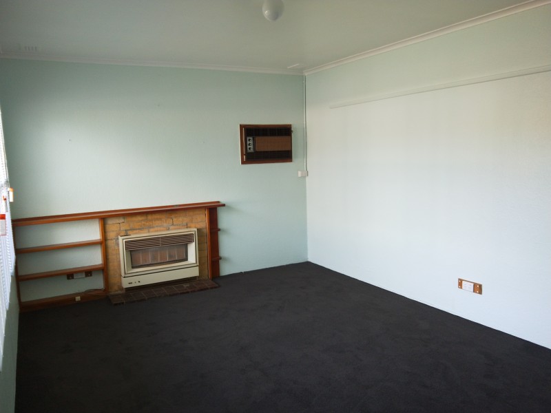 12 Bottlebrush Drive, Doveton VIC 3177