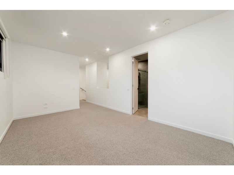 A/22 Charles Street, Cheltenham VIC 3192