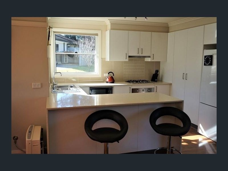 4 Robbie Burns Place, Bundanoon NSW 2578