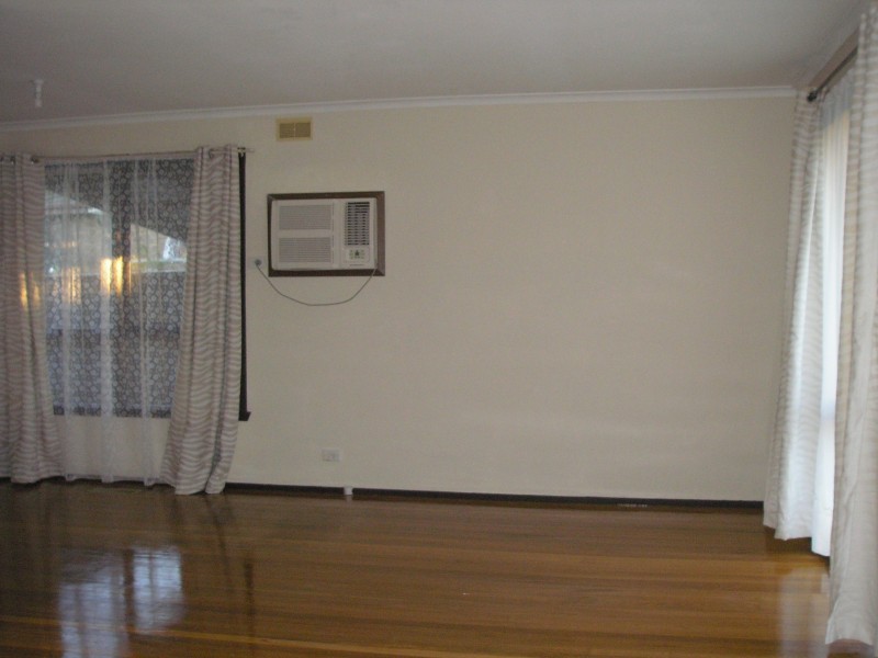 2 Rotherwood Close, Wantirna VIC 3152