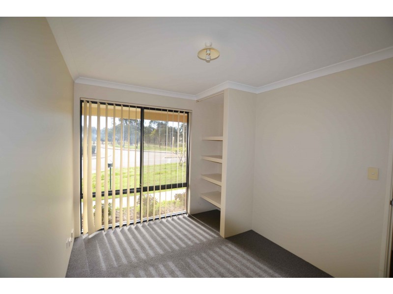 52/52 Dalrymple Drive, Leda WA 6170