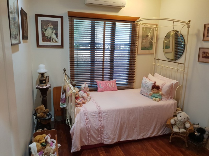 24 Nolan Street, Edge Hill QLD 4870