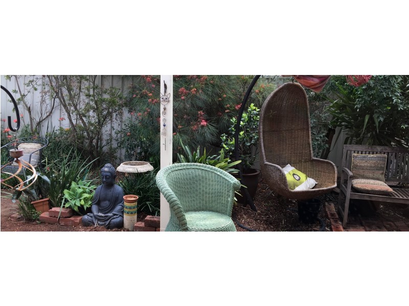 27 Elphinstone Way, Caroline Springs VIC 3023