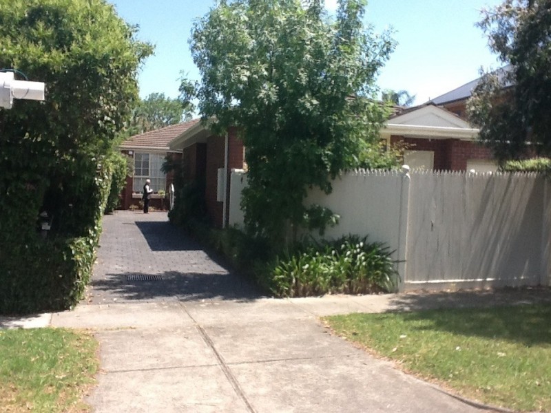 2/89 Wheatley Road, Mckinnon VIC 3204