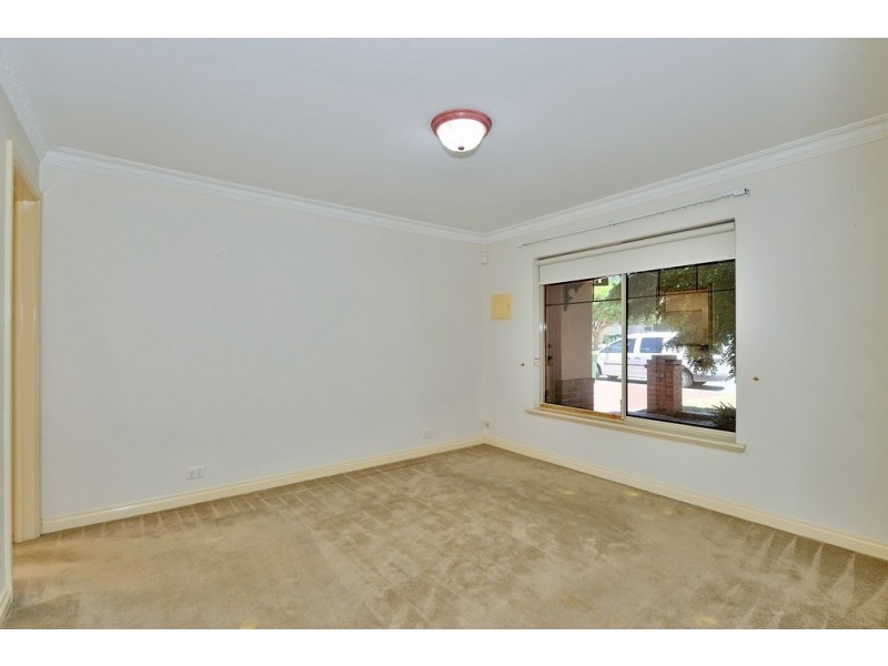 1 Cox Street, Bayswater WA 6053