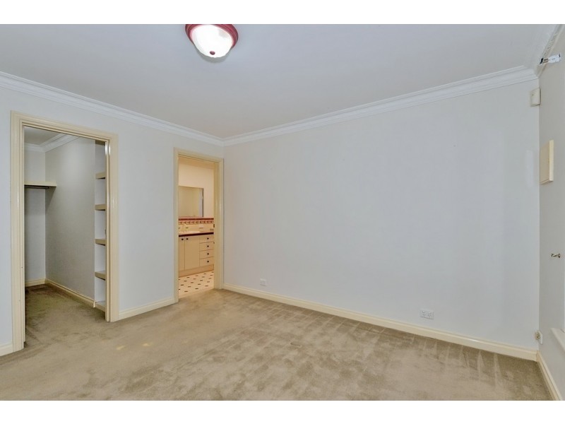 1 Cox Street, Bayswater WA 6053