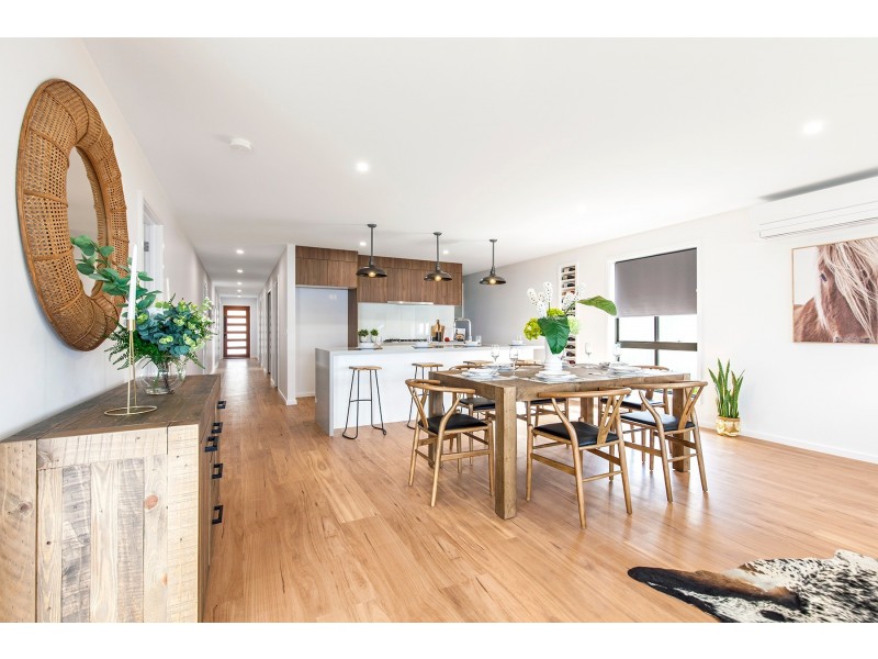 15 Jardine Road, Sunshine Bay NSW 2536