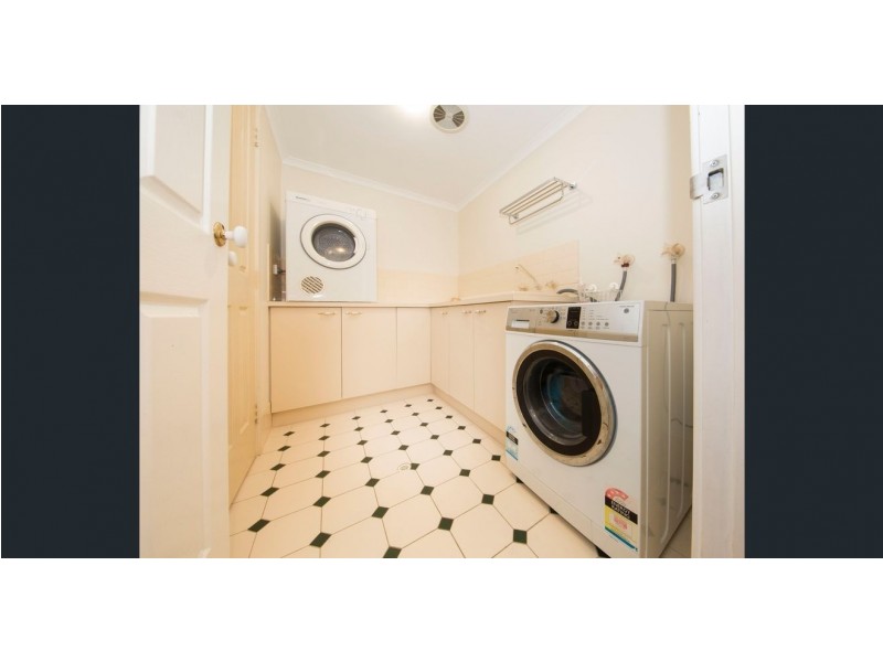 2/7 Tyler Street, Joondanna WA 6060