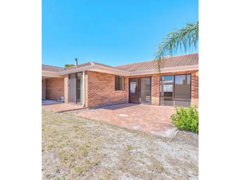 26 Regal Drive, Thornlie WA 6108