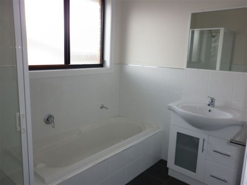 1/10 Lucas Street, Brighton TAS 7030