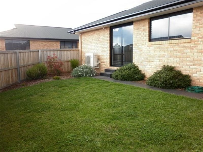 1/10 Lucas Street, Brighton TAS 7030