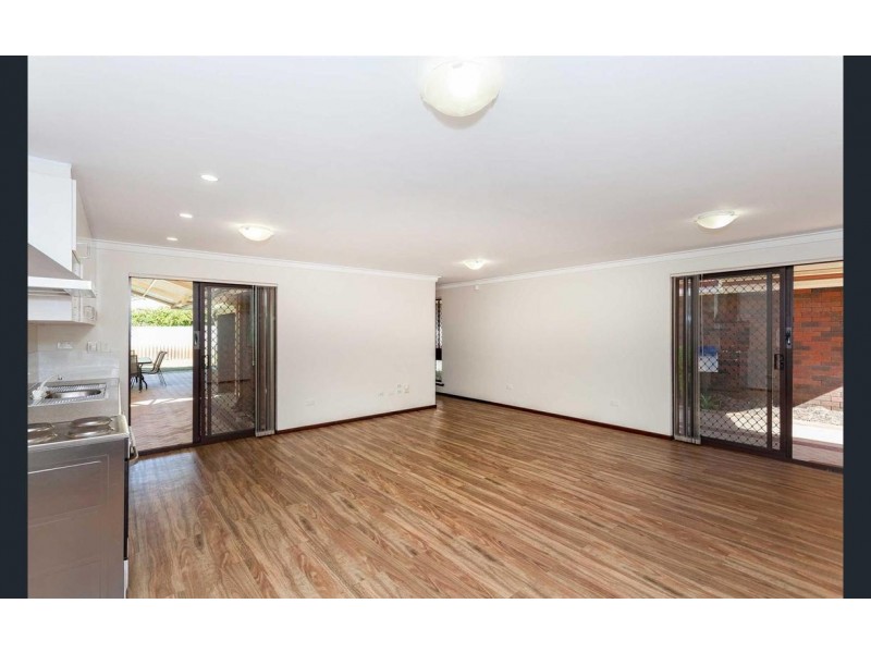 16 Saint Andrews Way, Duncraig WA 6023