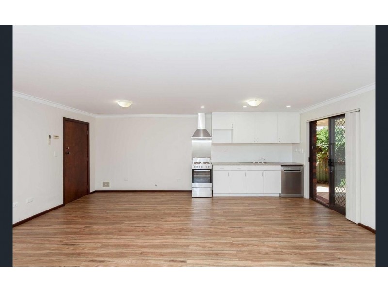 16 Saint Andrews Way, Duncraig WA 6023