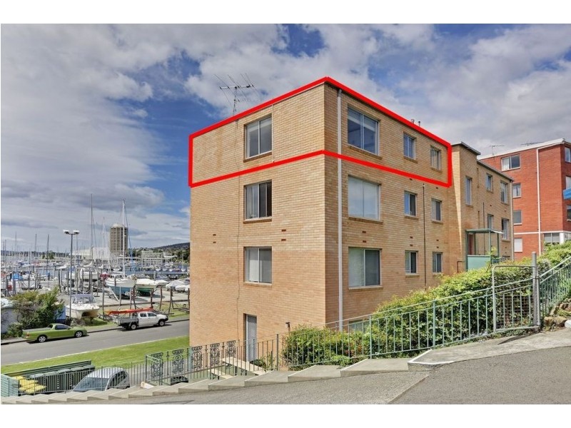 10/50 Marieville Esplanade, Sandy Bay TAS 7005