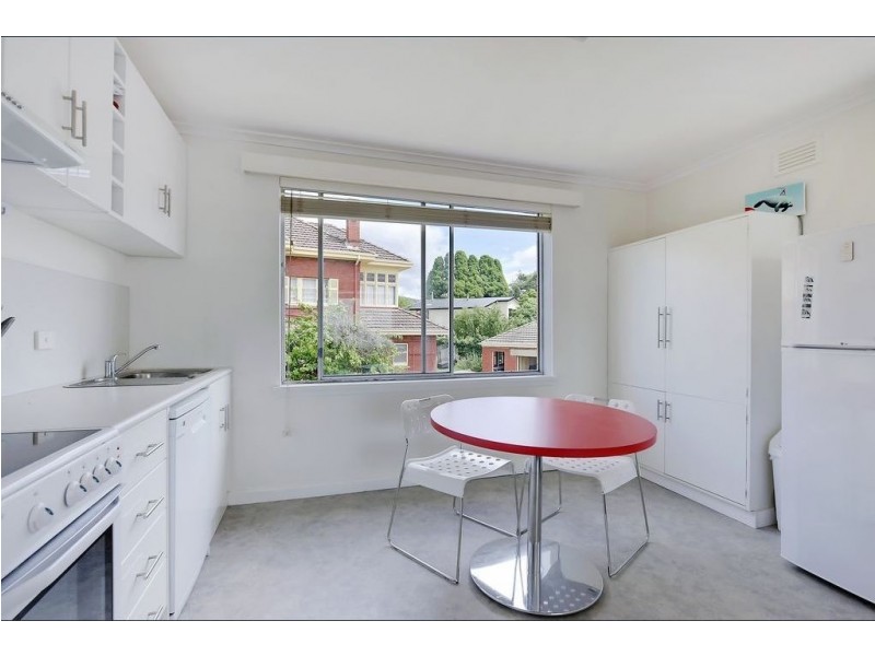 10/50 Marieville Esplanade, Sandy Bay TAS 7005