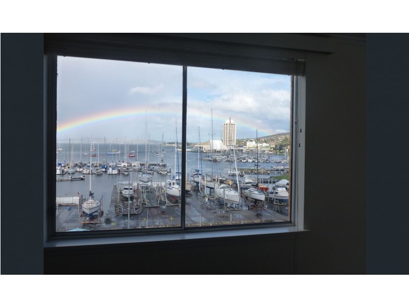 10/50 Marieville Esplanade, Sandy Bay TAS 7005