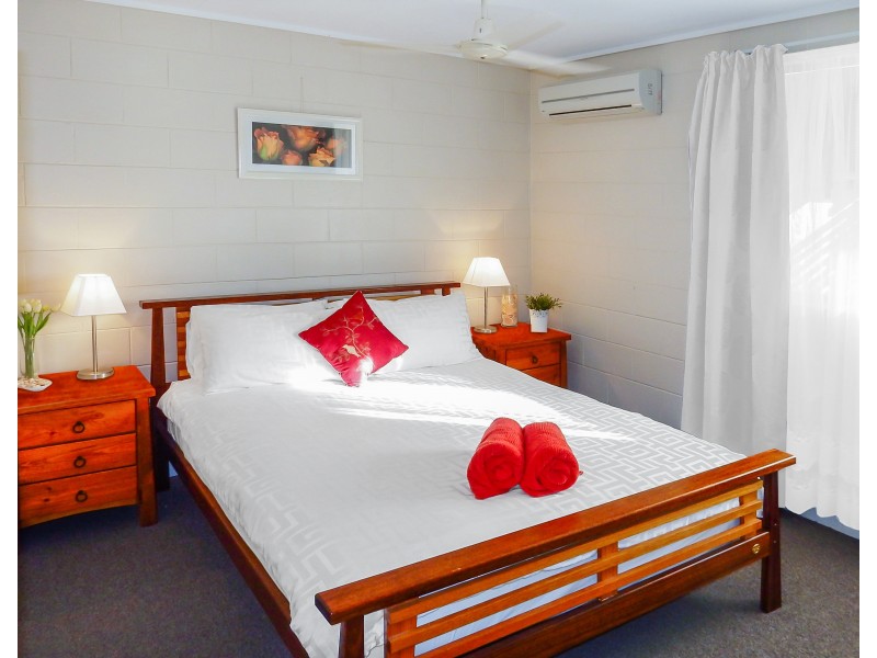 21 Carr Crescent, Lucinda QLD 4850