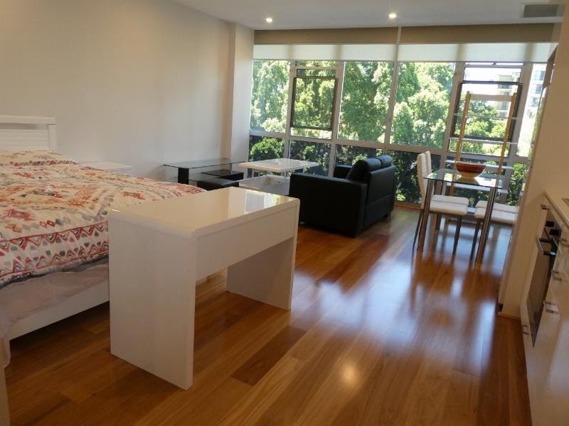 16/189 Adelaide Terrace, East Perth WA 6004