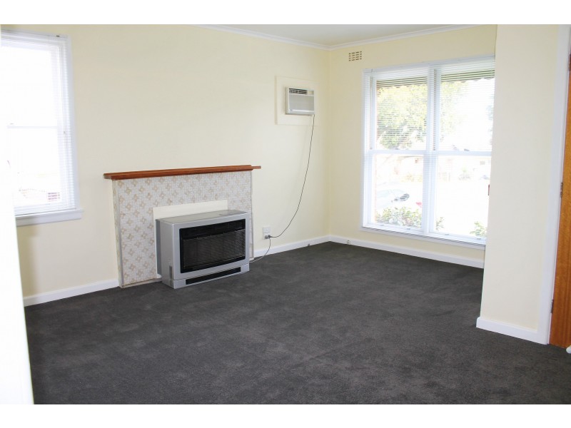 24 Lilly Pilly Avenue, Doveton VIC 3177