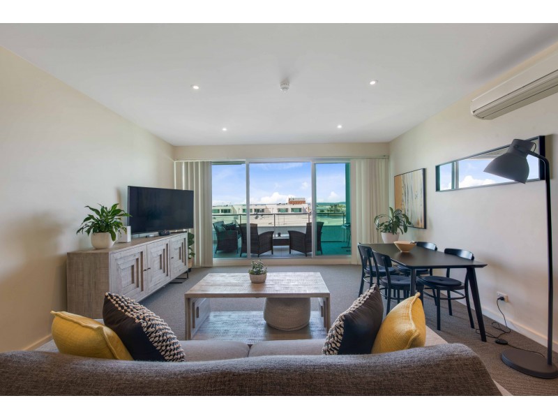 301/2-6 Pilla Avenue, New Port SA 5015