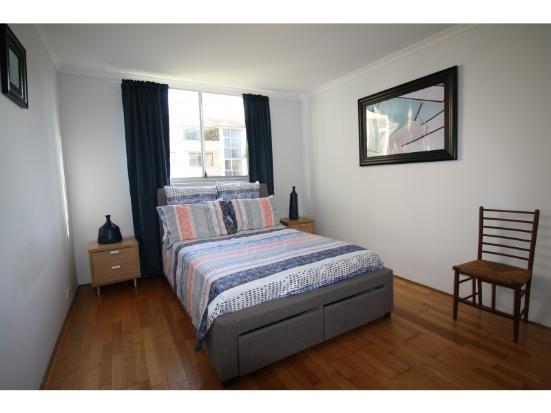 39/15 Wallis Parade, North Bondi NSW 2026