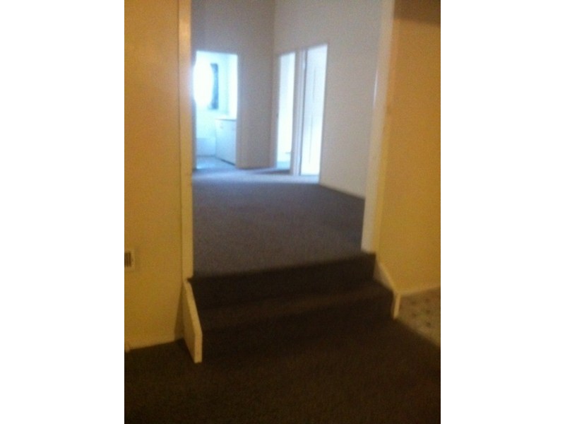 2/1 Kenilworth Avenue, Frankston VIC 3199