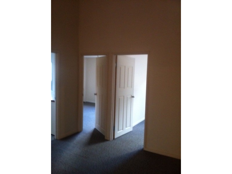 2/1 Kenilworth Avenue, Frankston VIC 3199