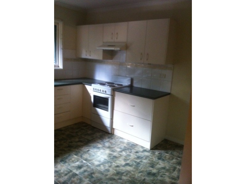 2/1 Kenilworth Avenue, Frankston VIC 3199